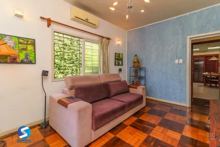 Casa com 3 Quartos à venda, 170m² no Passo da Areia, Porto Alegre