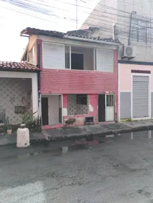 Casa com 2 Quartos à venda, 120m² no Itapuã, Salvador
