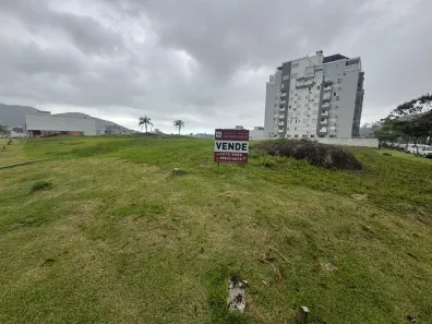 Lote/Terreno à venda, 883m² no Beira Rio, Biguaçu