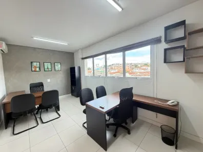 Sala Comercial à venda, 33m² no Centro, Jacareí
