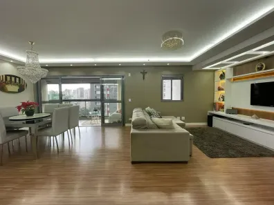Apartamento com 3 Quartos à venda, 134m² no Água Verde, Curitiba