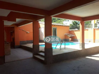 Casa com 7 Quartos à venda, 392m² no Piratininga, Niterói