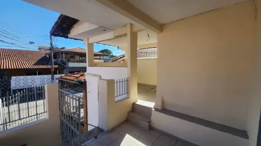 Casa com 1 Quarto para alugar, 50m² no Jardim Ismênia, São José dos Campos