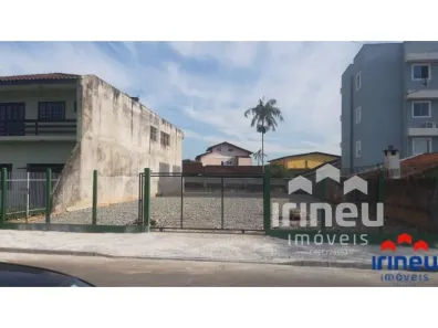 Lote/Terreno para alugar, 413m² no Floresta, Joinville