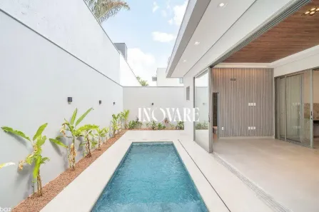 Casa de Condomínio com 3 Quartos à venda, 232m² no Granja Marileusa, Uberlândia