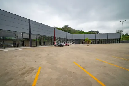 Ponto Comercial para alugar, 50m² no Paraíso (Polvilho), Cajamar