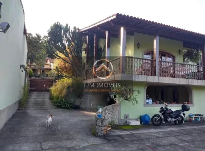 Casa de Condomínio com 3 Quartos à venda, 360m² no Badu, Niterói