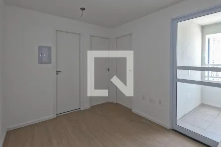 Apartamento com 2 Quartos à venda, 32m² no Vila Santa Delfina, São Paulo