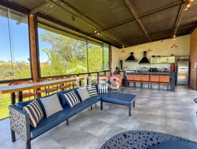 Casa de Condomínio com 5 Quartos à venda, 300m² no , Hidrolândia