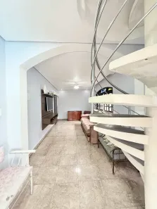 Casa com 3 Quartos para alugar, 150m² no Guilhermina, Praia Grande