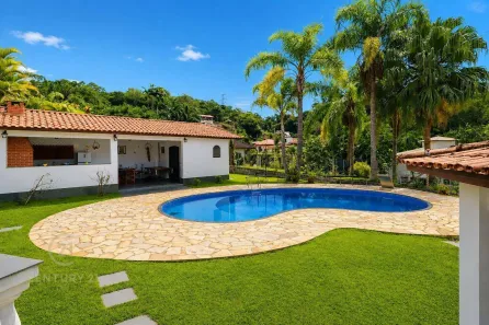 Casa de Condomínio com 4 Quartos à venda, 272m² no Fazenda Palao (Alpes de Guararema), Guararema