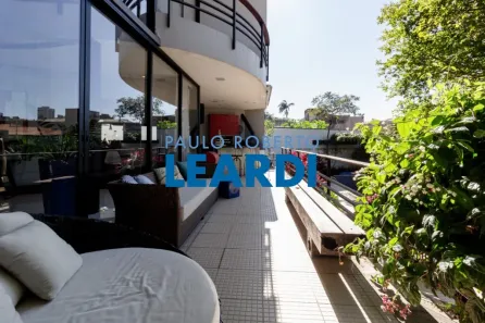 Casa com 4 Quartos à venda, 462m² no Pacaembu, São Paulo