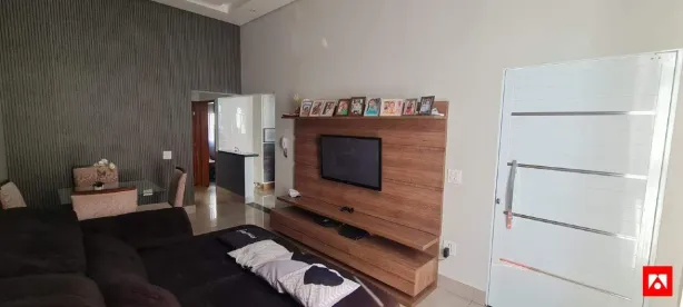 Casa com 2 Quartos à venda, 100m² no Vila Omar, Americana