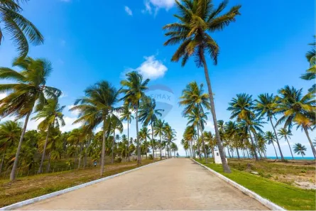 Lote/Terreno à venda, 710m² no , Jequiá da Praia