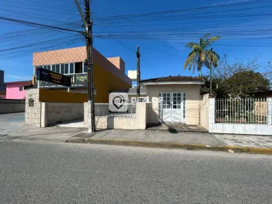 Casa com 3 Quartos à venda, 190m² no Praia João Rosa, Biguaçu