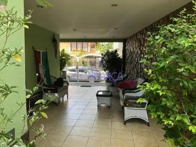 Casa com 4 Quartos à venda, 322m² no Vila Valqueire, Rio de Janeiro