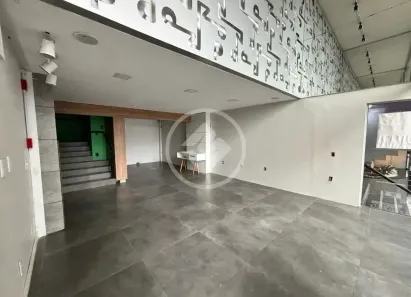 Prédio Comercial à venda, 90m² no Centro, Florianópolis