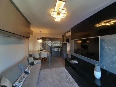 Apartamento com 1 Quarto para alugar, 53m² no Três Figueiras, Porto Alegre