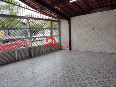 Casa com 2 Quartos para alugar, 93m² no Canto do Forte, Praia Grande