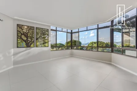 Apartamento com 3 Quartos à venda, 206m² no Agronômica, Florianópolis