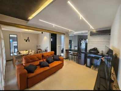 Sobrado com 2 Quartos à venda, 172m² no Aquiraz, Aquiraz