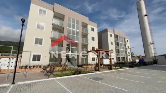 Apartamento com 2 Quartos à venda, 51m² no Alto Perequê, Porto Belo