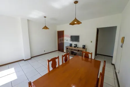 Apartamento com 2 Quartos à venda, 70m² no Centro, Bombinhas