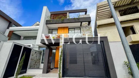 Casa de Condomínio com 5 Quartos à venda, 440m² no Recreio dos Bandeirantes, Rio de Janeiro
