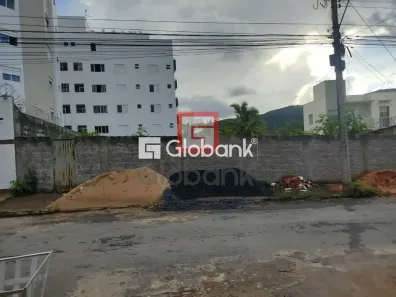 Lote/Terreno à venda, 510m² no Ibituruna, Montes Claros