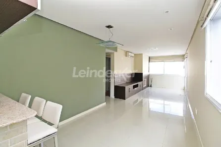 Apartamento com 2 Quartos para alugar, 78m² no Mont Serrat, Porto Alegre