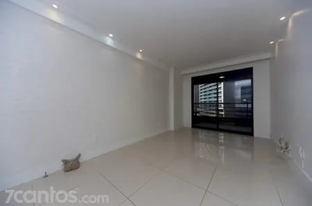 Apartamento com 2 Quartos para alugar, 64m² no Meireles, Fortaleza