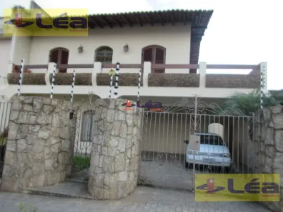 Casa com 3 Quartos à venda, 253m² no Centro, Suzano