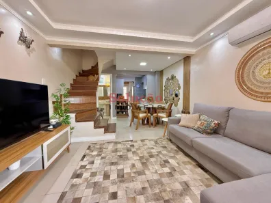 Casa de Condomínio com 2 Quartos à venda, 103m² no Rio Branco, Canoas