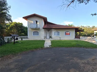 Sobrado com 3 Quartos à venda, 314m² no Fazenda da Ilha, Embu-Guaçu