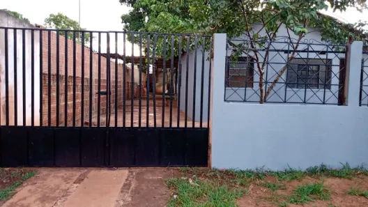 Casa com 2 Quartos à venda, 45m² no Jardim Colúmbia, Campo Grande