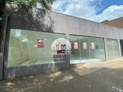 Sala Comercial para alugar, 130m² no Centro, Cascavel