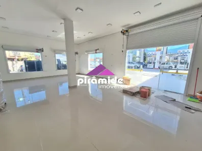 Sala Comercial para alugar, 111m² no Centro, Caraguatatuba