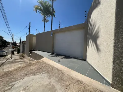 Casa com 3 Quartos para alugar, 150m² no Jardim Santana, Campinas