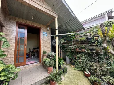 Casa com 2 Quartos à venda, 70m² no Industrial, Farroupilha