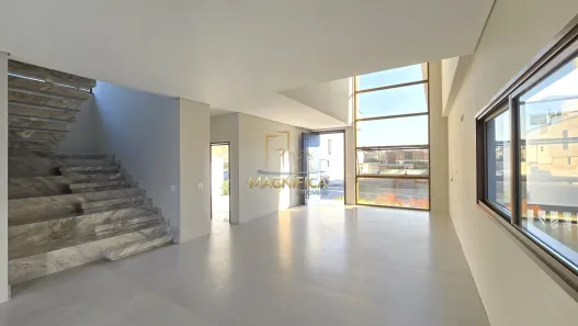 Casa de Condomínio com 4 Quartos à venda, 290m² no São Braz, Curitiba