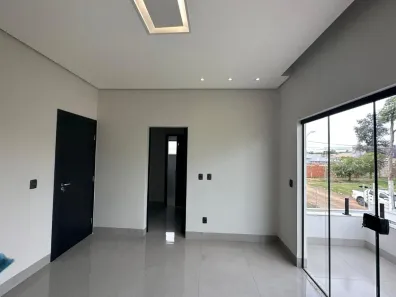 Sobrado com 3 Quartos à venda, 200m² no Plano Diretor Sul, Palmas