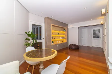 Apartamento com 3 Quartos à venda, 147m² no Petrópolis, Porto Alegre
