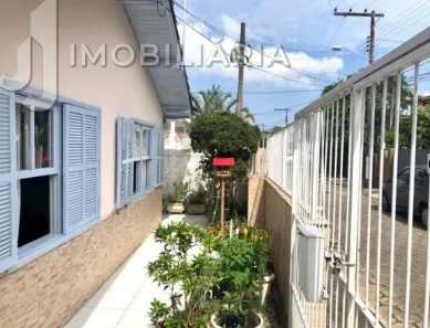 Casa com 4 Quartos à venda, 120m² no Lagoa da Conceição, Florianópolis