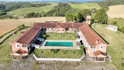 Fazenda/Sítio com 5 Quartos à venda, 500m² no , São Miguel Arcanjo