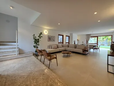 Casa de Condomínio com 4 Quartos à venda, 319m² no São Paulo II, Cotia