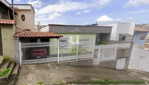 Casa à venda, 12m² no Bairu, Juiz de Fora