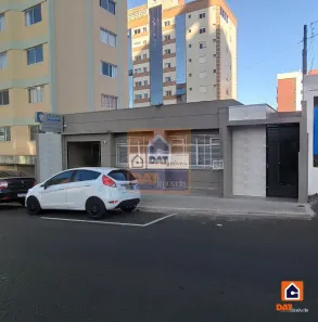 Imóvel Comercial com 5 Quartos para alugar, 180m² no Centro, Ponta Grossa