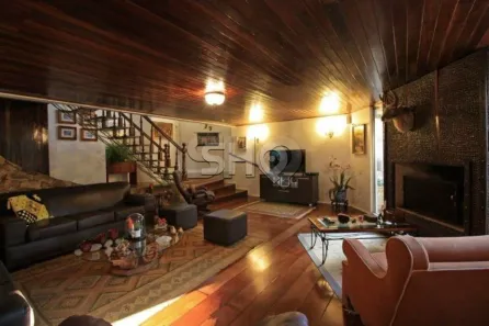 Casa com 4 Quartos para alugar, 453m² no Alto de Pinheiros, São Paulo
