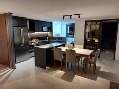 Apartamento com 3 Quartos à venda, 116m² no Jurerê, Florianópolis