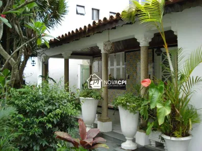 Casa com 3 Quartos à venda, 430m² no Guilhermina, Praia Grande